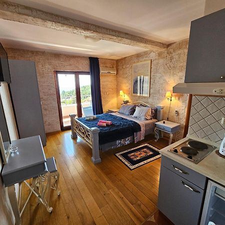 Medin Apartments Bluvista Petrovac Bagian luar foto