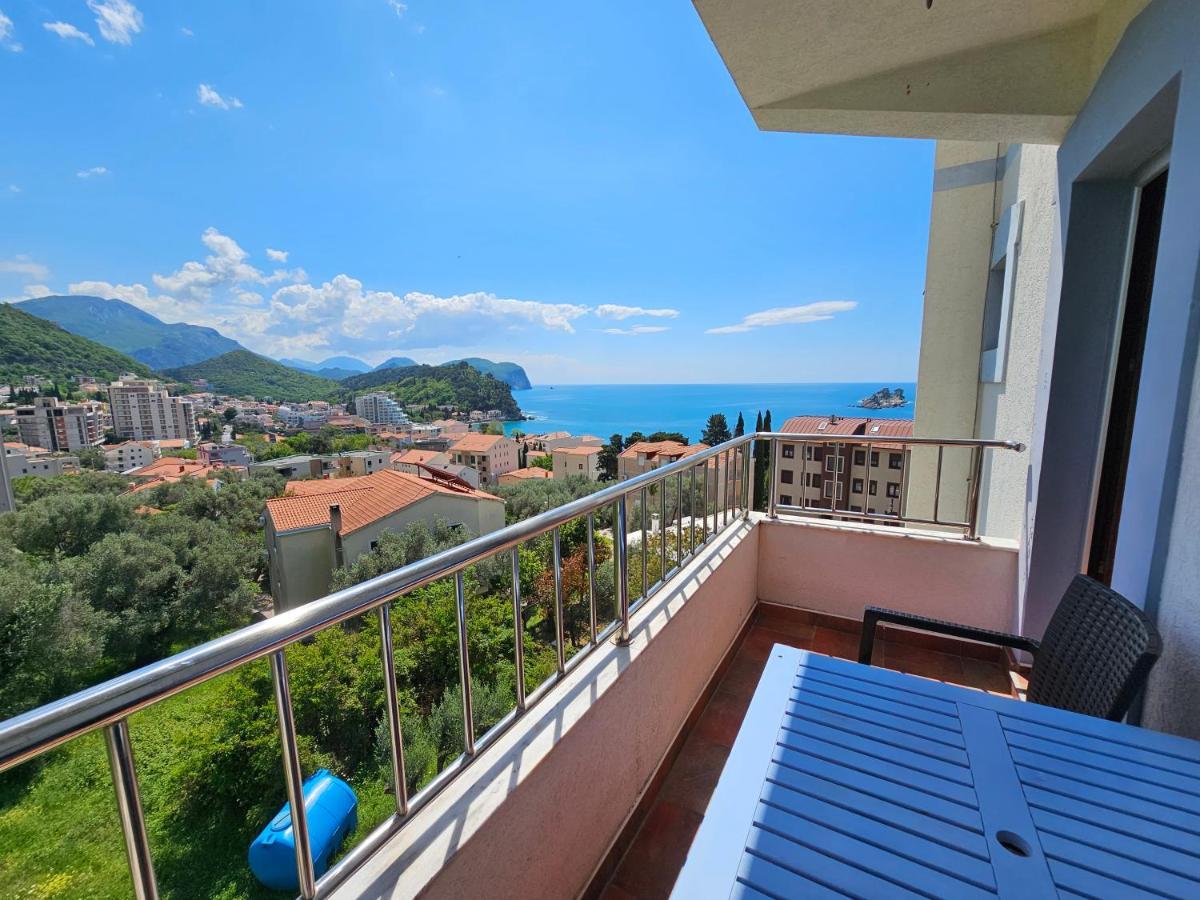 Medin Apartments Bluvista Petrovac Bagian luar foto