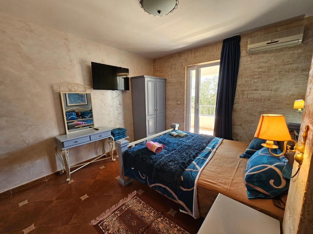 Medin Apartments Bluvista Petrovac Bagian luar foto