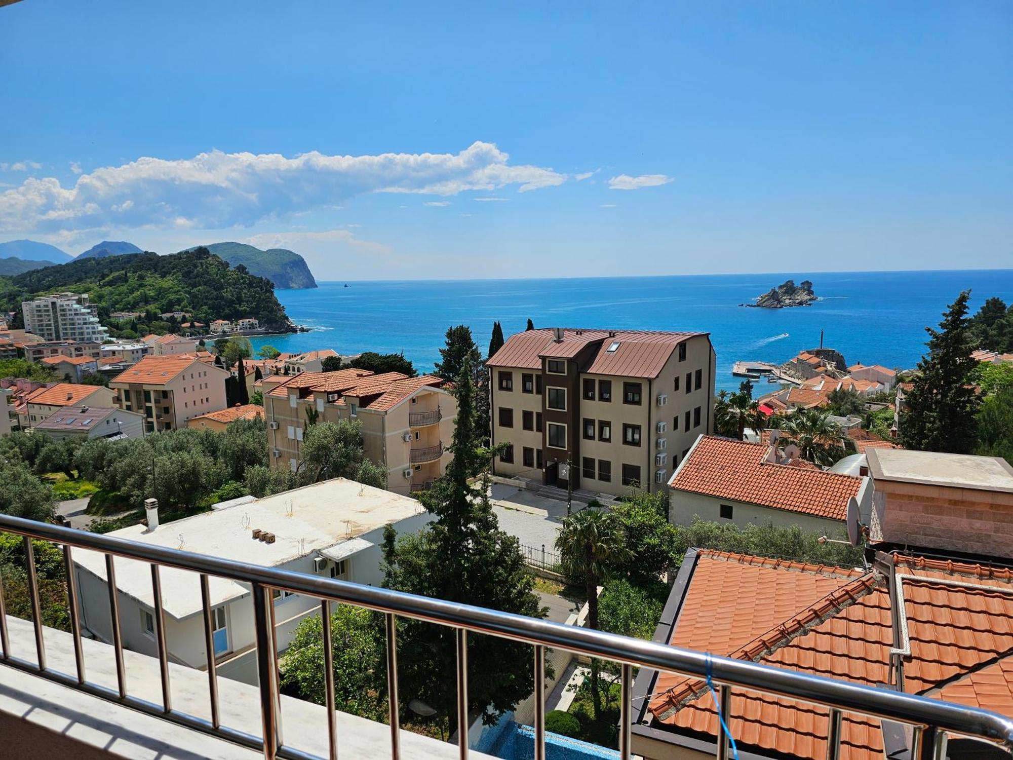 Medin Apartments Bluvista Petrovac Bagian luar foto