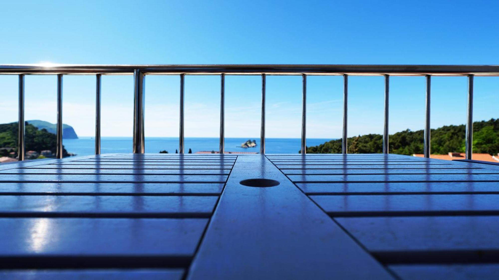 Medin Apartments Bluvista Petrovac Bagian luar foto