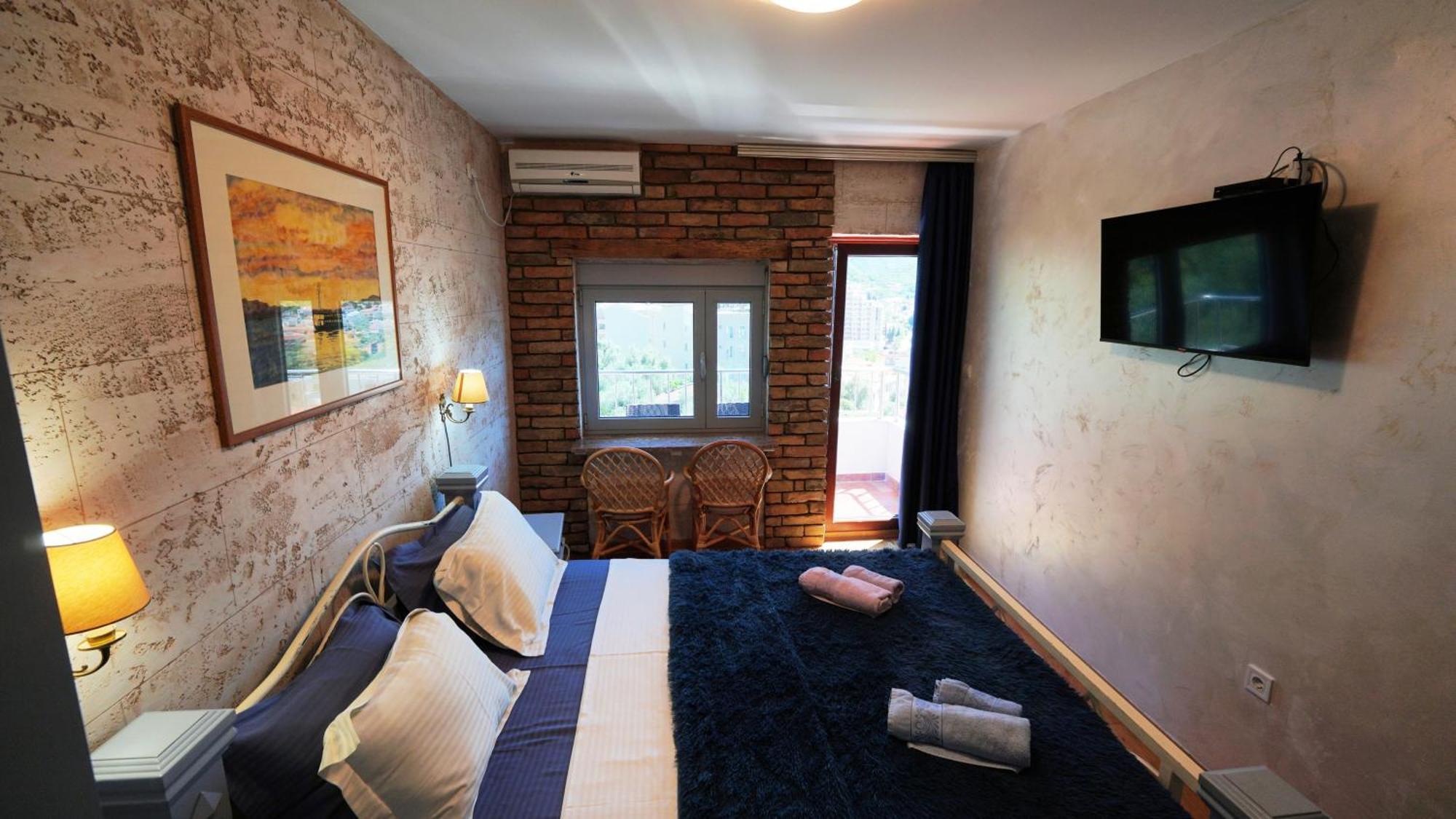 Medin Apartments Bluvista Petrovac Bagian luar foto