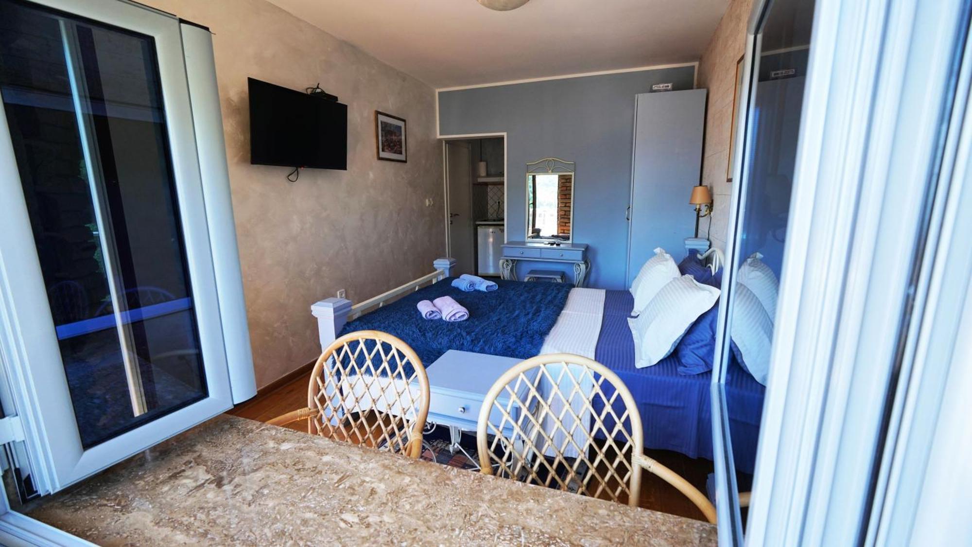 Medin Apartments Bluvista Petrovac Bagian luar foto